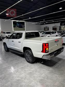 ميتسوبيشي L200